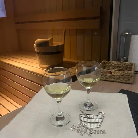 Lux Sa Saunom Ampelitsi *