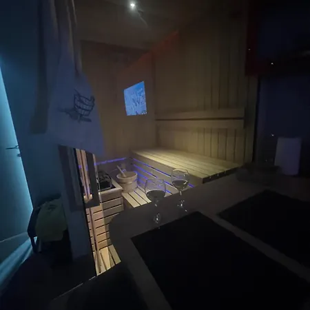 Διαμέρισμα Lux Sa Saunom Ampelitsi Ledine