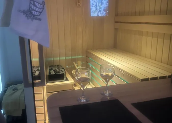 Lejlighed Lux Sa Saunom Ampelitsi *